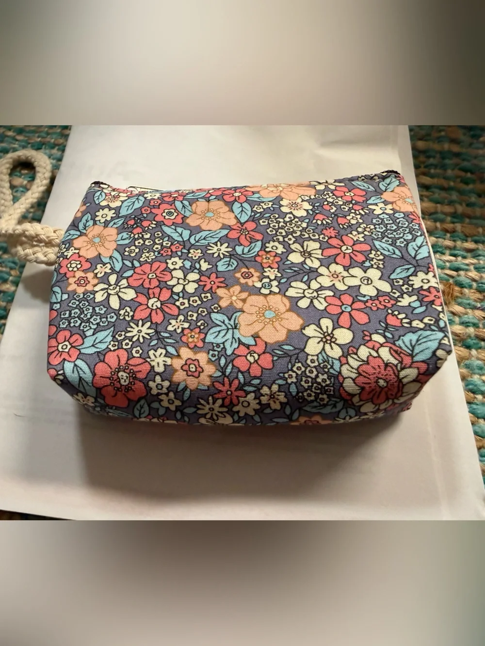 🌻NEW🌻Floral Navy Accent Pillow Cover with Coral and Cream Blooms